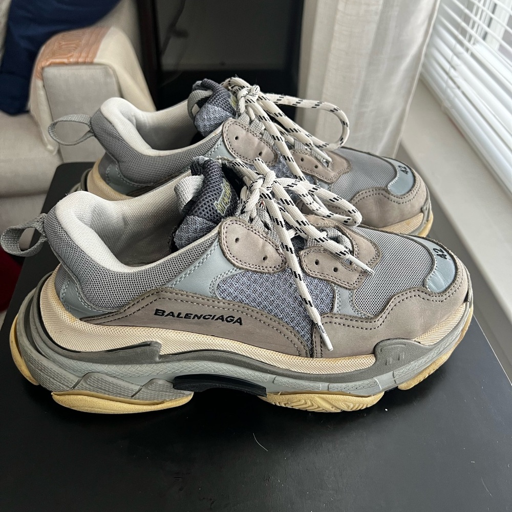 Balenciaga Men's Gray Sneakers
